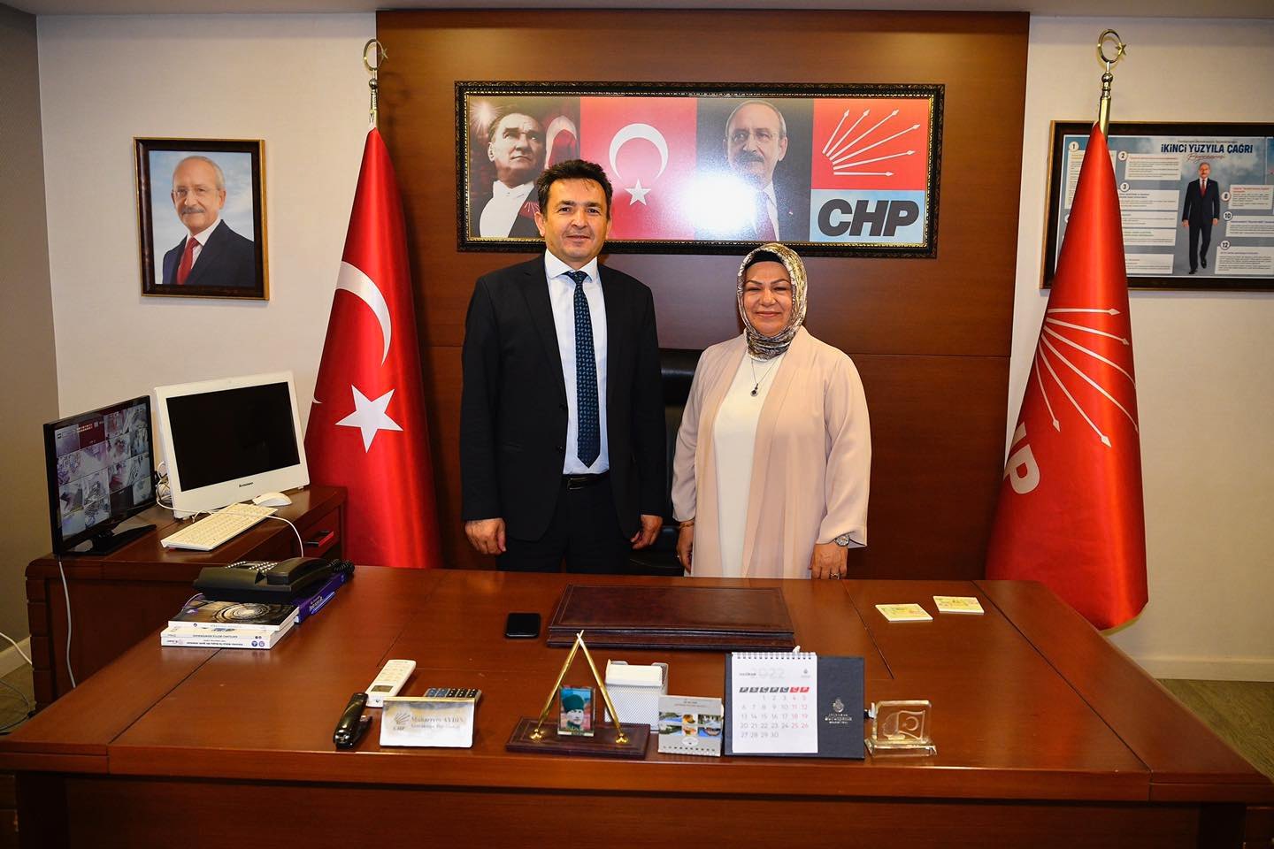 Başkan Döğücü CHP Sancaktepe İlçe Başkanlığını ziyaret etti